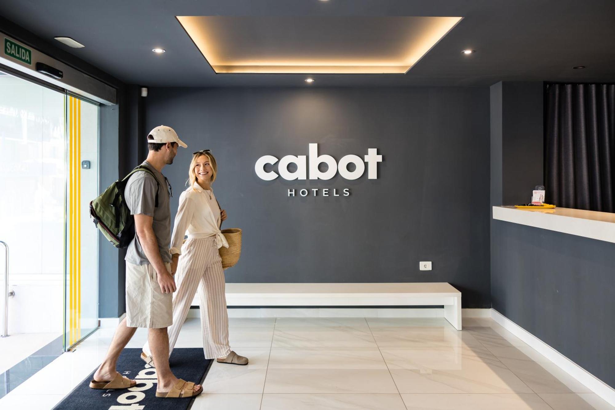 Cabot Playa Grande - Adults Only Hotel ปลายาเดปัลมา ภายนอก รูปภาพ