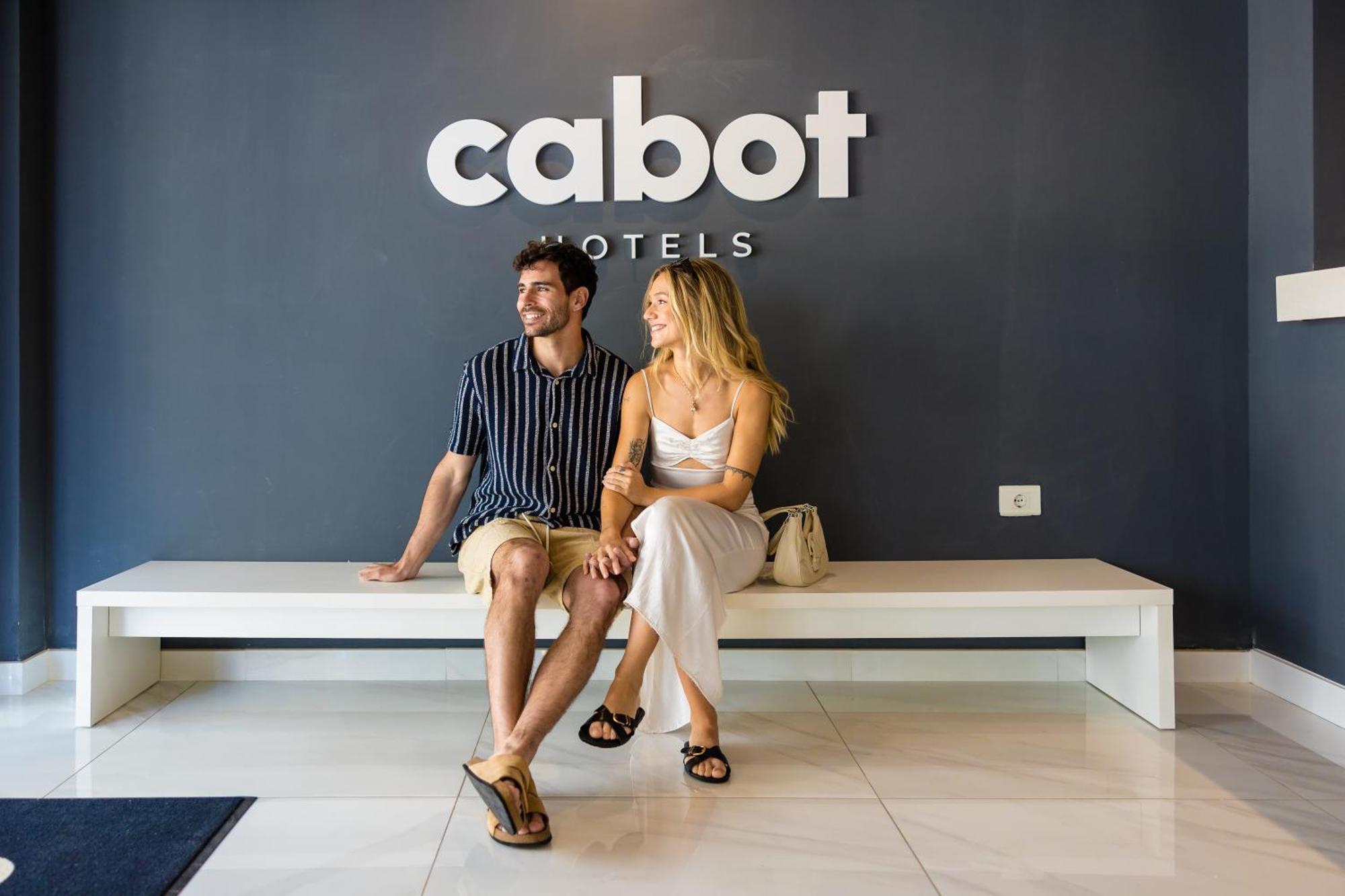 Cabot Playa Grande - Adults Only Hotel ปลายาเดปัลมา ภายนอก รูปภาพ